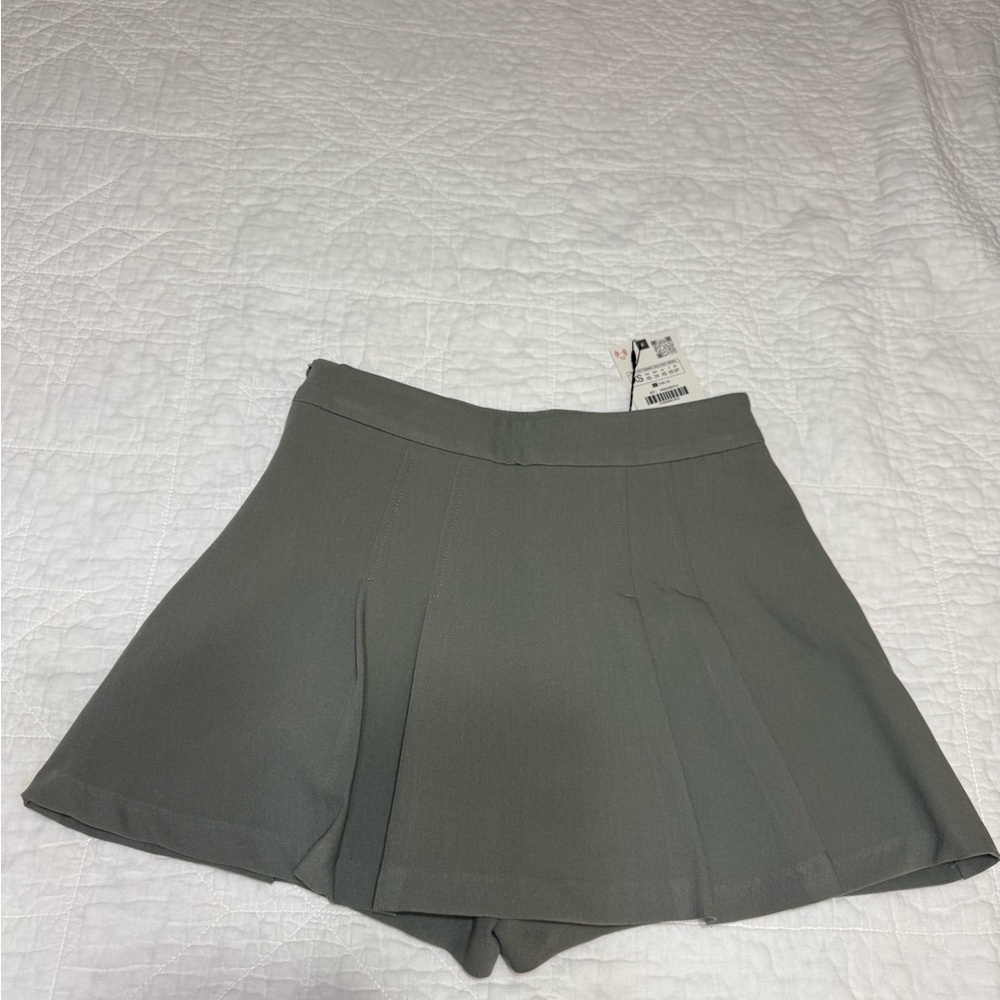 Zara Cute Skirt / Skort Gray